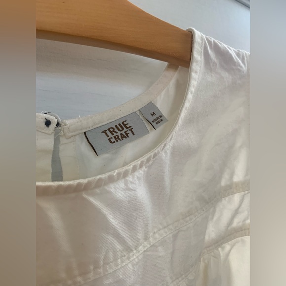 True Craft Ivory Top - Picture 2 of 9